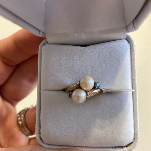 Vintage Double Pearl and Topaz 10k Ring - Size 7 - Picture 1 of 6